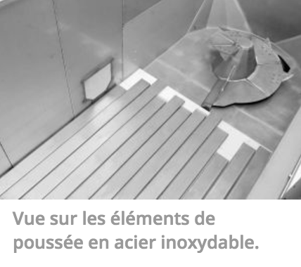 Vue sur les éléments de poussée en acier inoxydable.